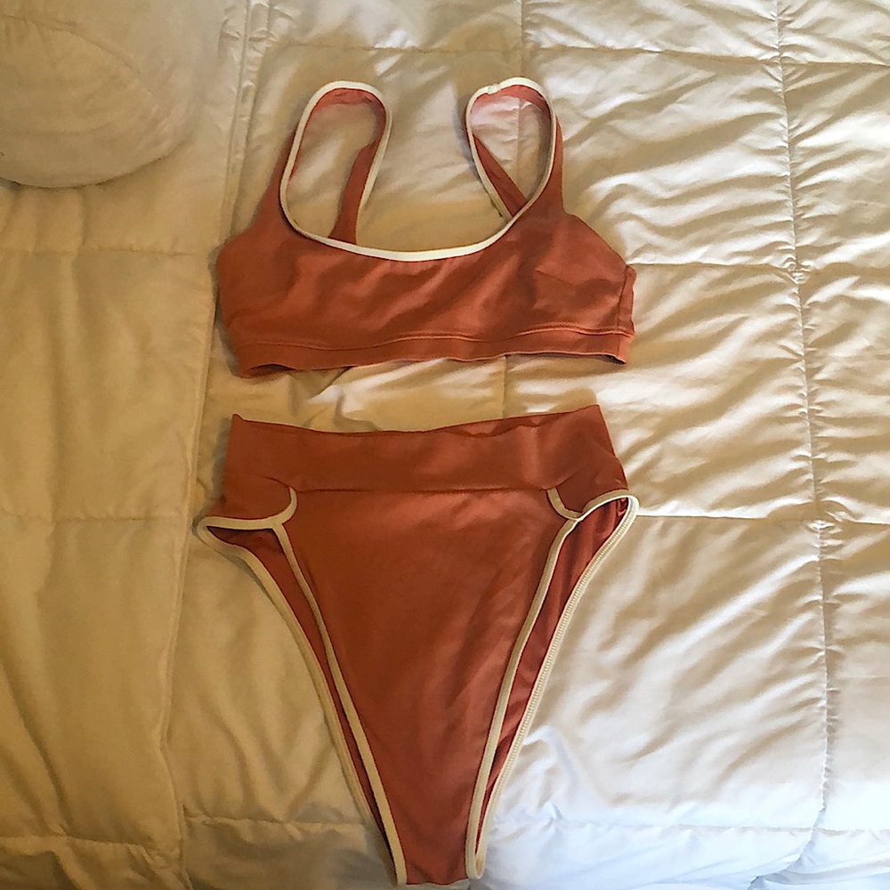 Offline by aerie coral swim suit!